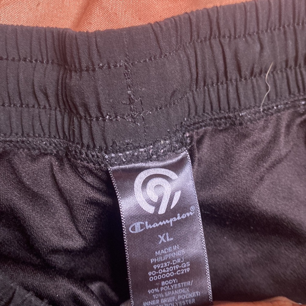 Like xL - Picture 2 of 2
